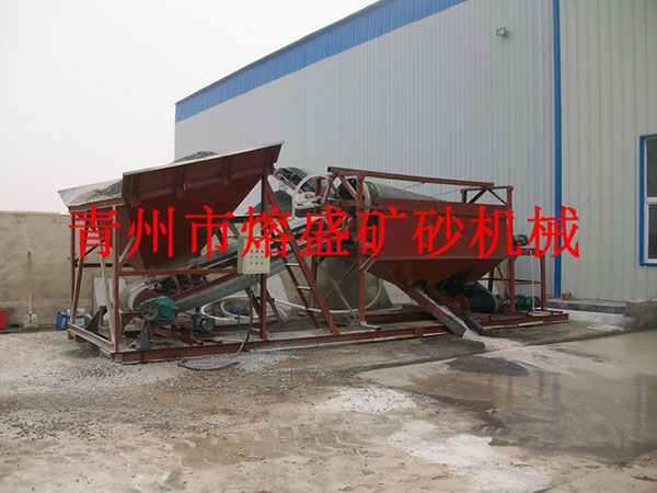  中鐵四局用洗石機(jī)